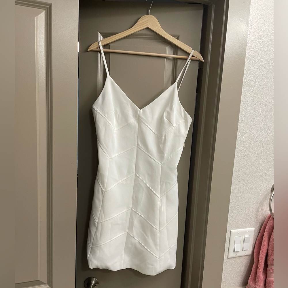 White spaghetti strap GB dress- NWT-Size Medium